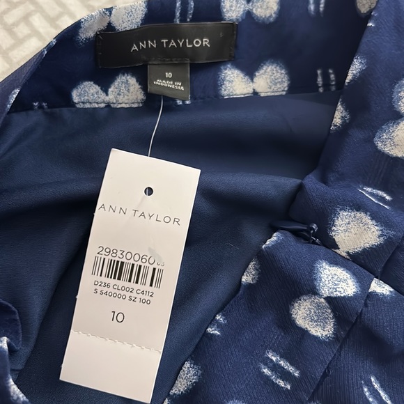 ann taylor navy a-line skirt with white bows (10) - Picture 8 of 9